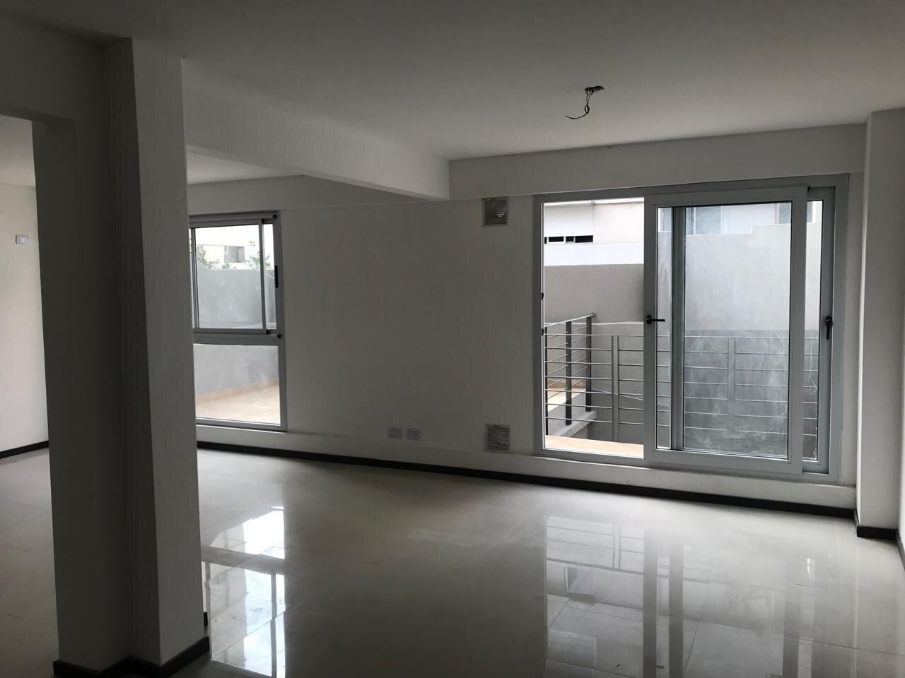 Foto de Departamento 1 Dorm., impecable, Mendoza 366, terraza exclusiva, imagen 1