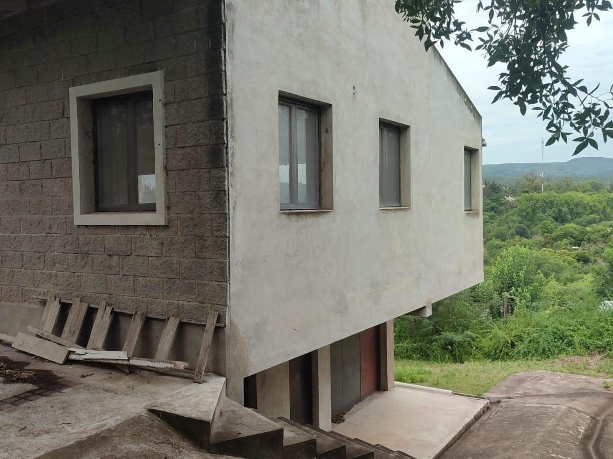 Foto de VENTA CASA 3DORMITORIOS BARRIO CERRADO ASCOCHINGA, imagen 2