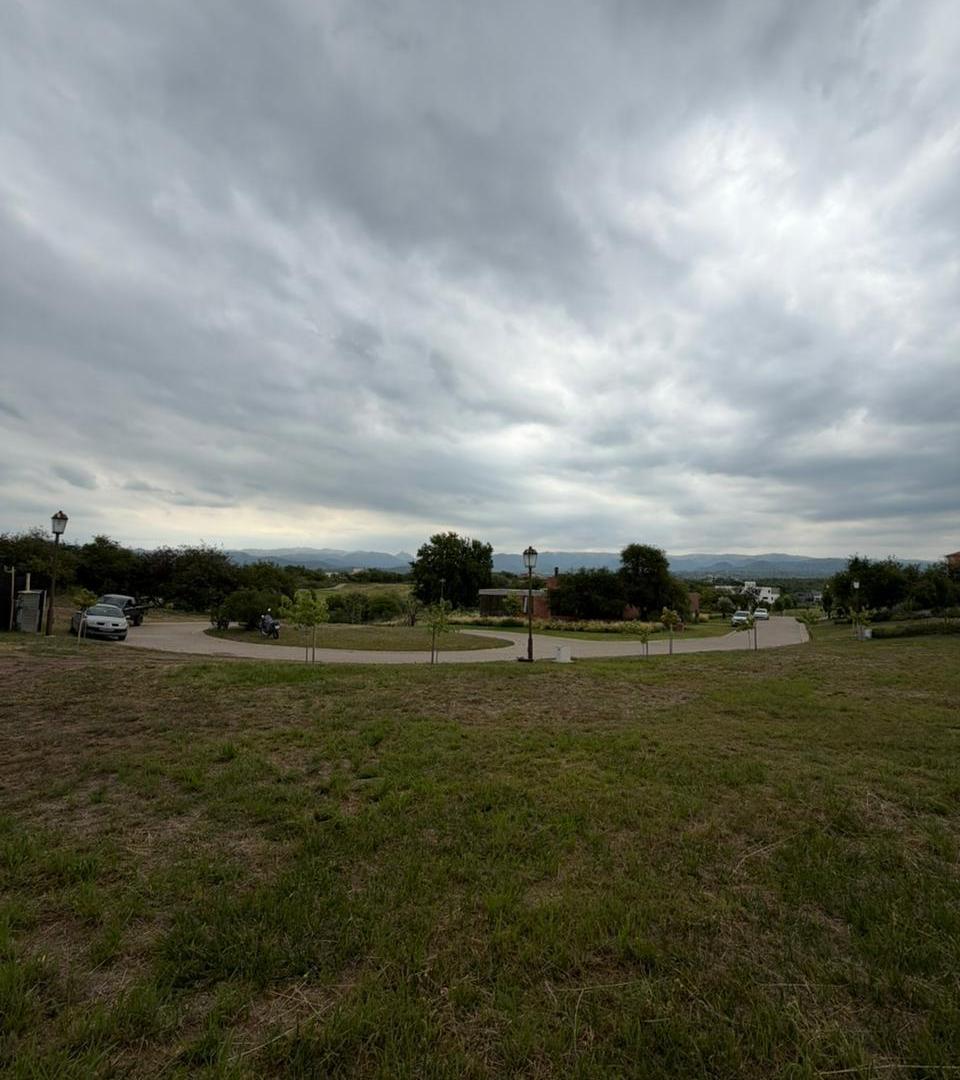 VENTA TERRENO - EL TERRON, MENDIOLAZA