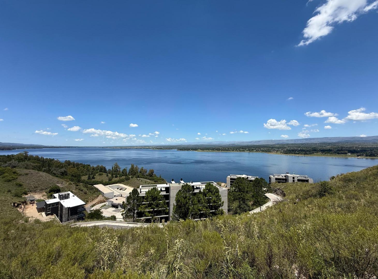 Foto de VENTA DEPARTAMENTO 3 DORMITORIOS - LAS TECAS PUEBLO NAUTICO, imagen 2