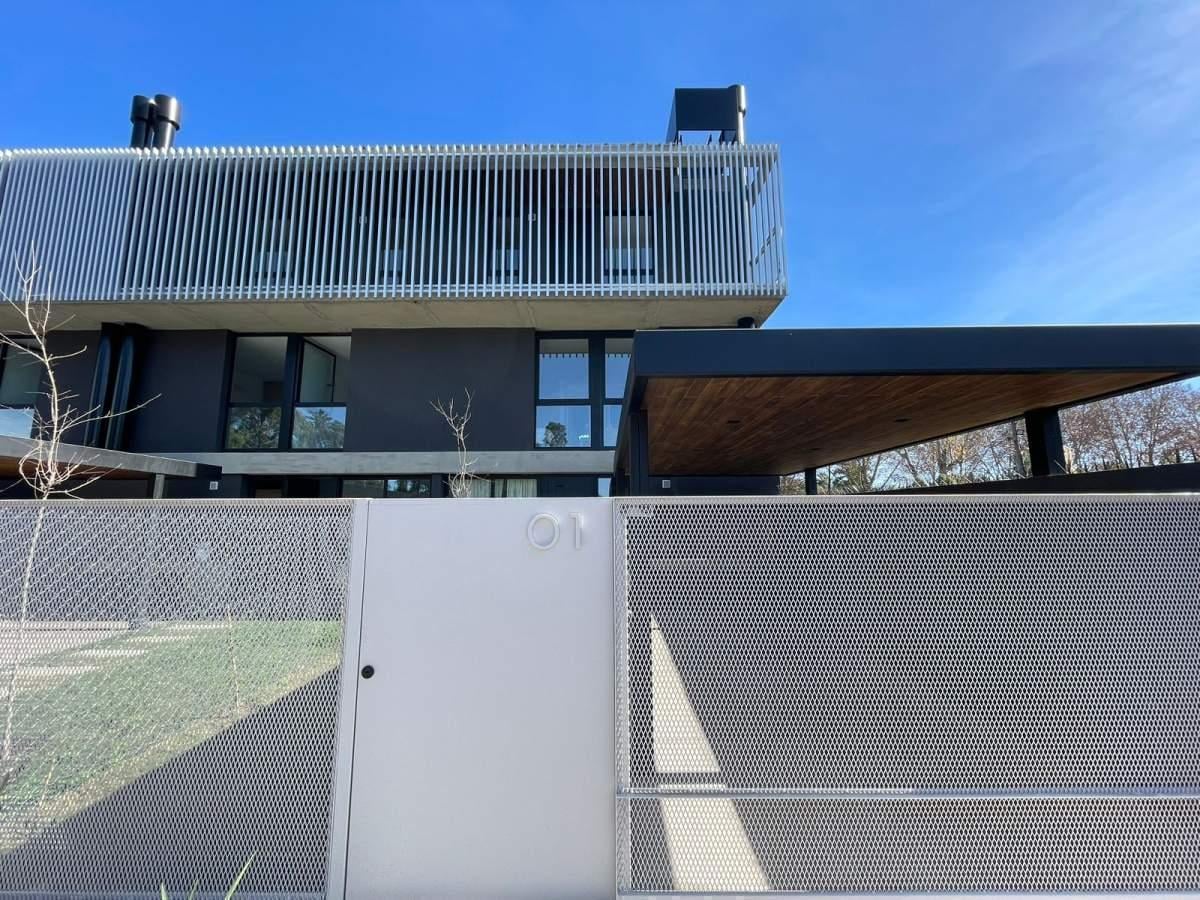 Foto de DUPLEX ESTE EN VENTA HOYO 5 VILLA ALLENDE, imagen 5