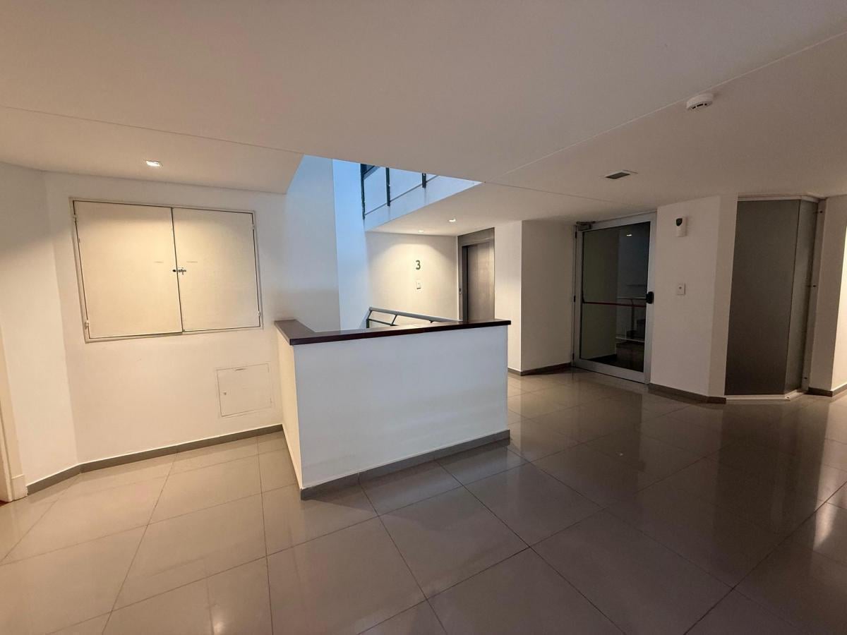 Foto de VENTA Departamento 3 dormitorios - Casonas del Golf, Villa Allende, imagen 2