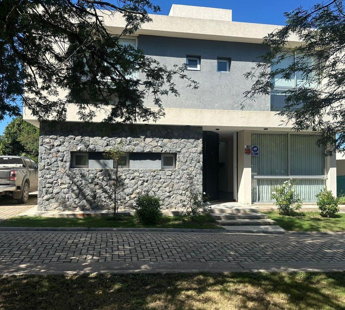 Foto de VENTA CASA 3 DORM. COMPLEJO PUNTA GOLF VILLA ALLENDE GOLF, imagen 1