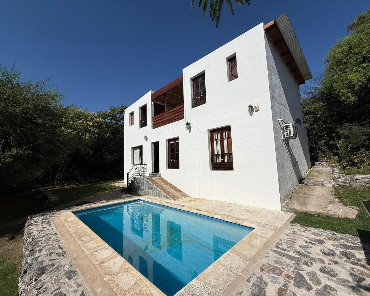 Foto de VENTA CASA 3 DORM BARRIO CERRADO EL TALAR DE MENDIOLAZA, imagen 5