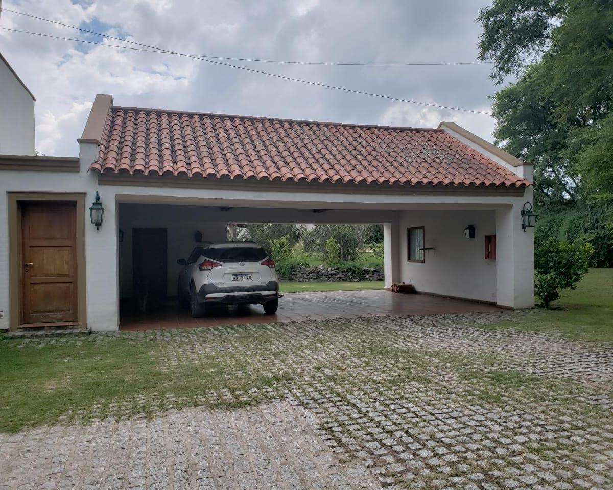 Foto de CASA VENTA EN MENDIOLAZA GOLF, imagen 2