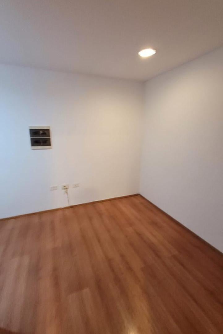 Foto de OFICINA EN VENTA CENTRO CORDOBA CAPITAL, imagen 4