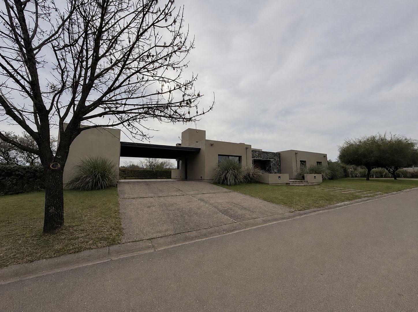 Foto de VENTA, Casa 4 dormitorios en La Serena, Mendiolaza, imagen 1