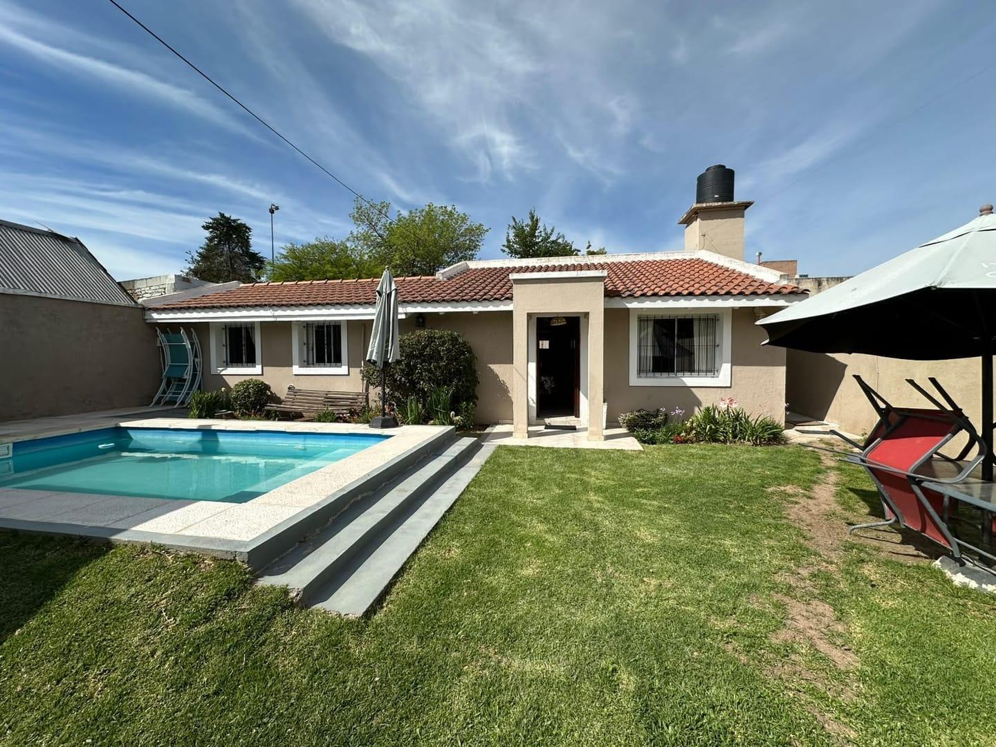 Foto de Venta casa 3 dorm Villa Allende Lomas Oeste Villa Allende, imagen 1