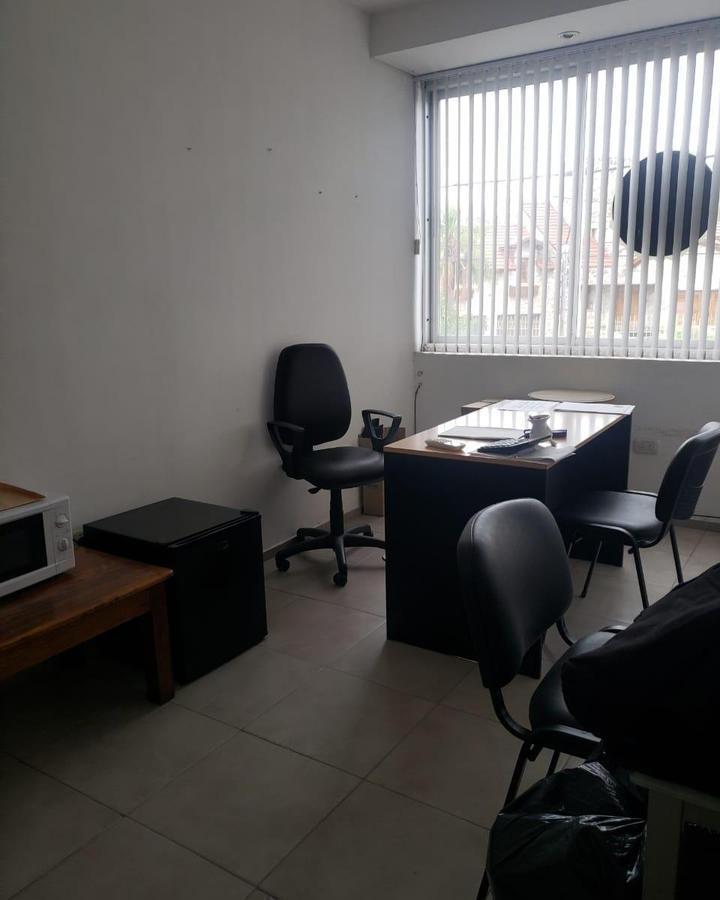 Foto de VENTA LOCALES Y OFICINAS URCA CORDOBA, imagen 4