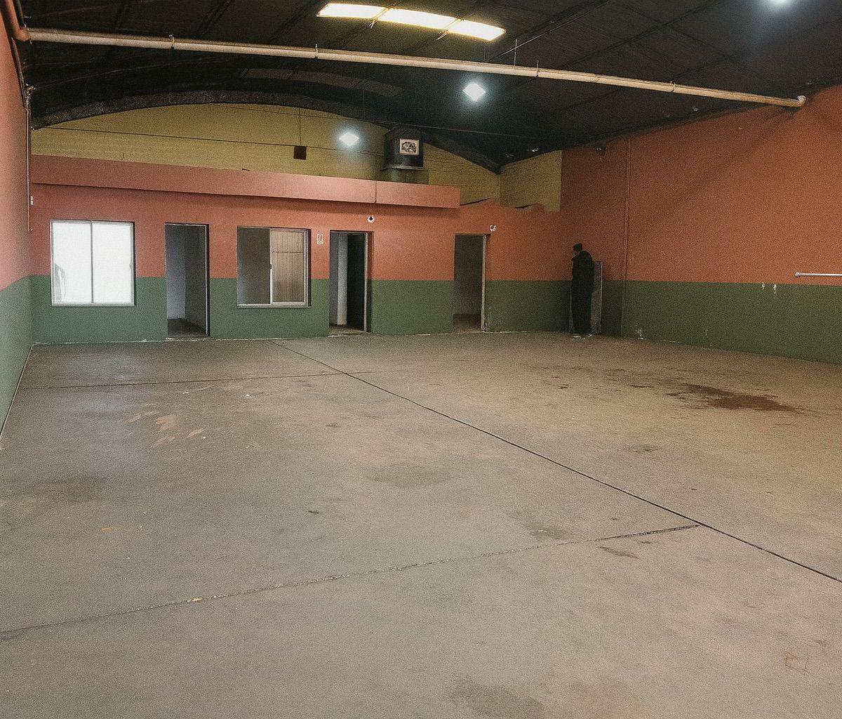 Foto de VENTA LOCAL COMERCIAL - CORDOBA, Av. Alem, imagen 4