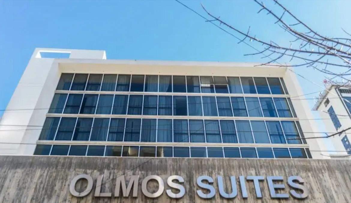 Foto de VENTA Cochera Privada - Olmos Suites, imagen 2