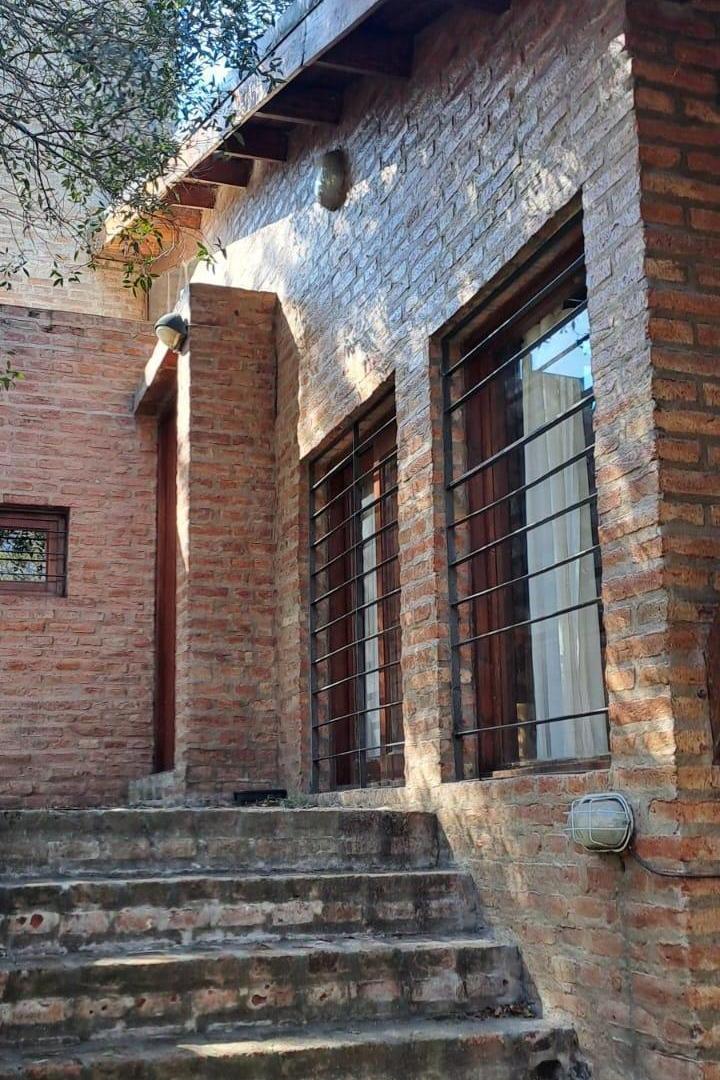 Foto de VENTA CASA 3 DORMITORIOS TAMTI NUEVO TANTI CORDOBA, imagen 3