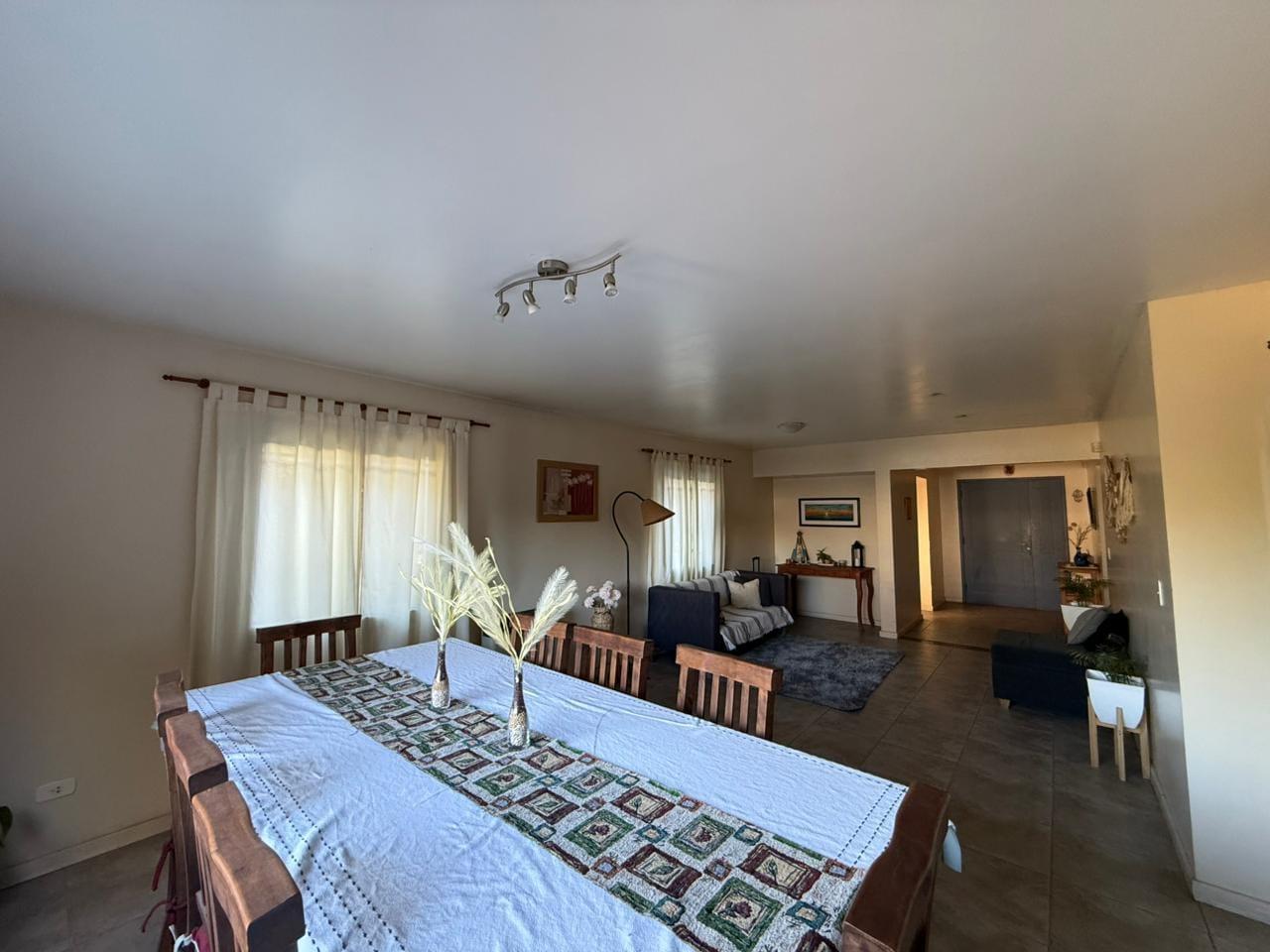 Foto de Venta casa 4 dormitorios Villa Allende Golf, imagen 3