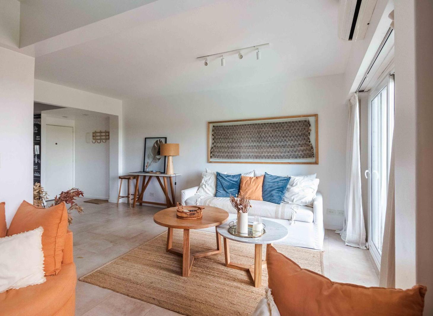 Casi a estrenar!!! Vista abierta, balcón