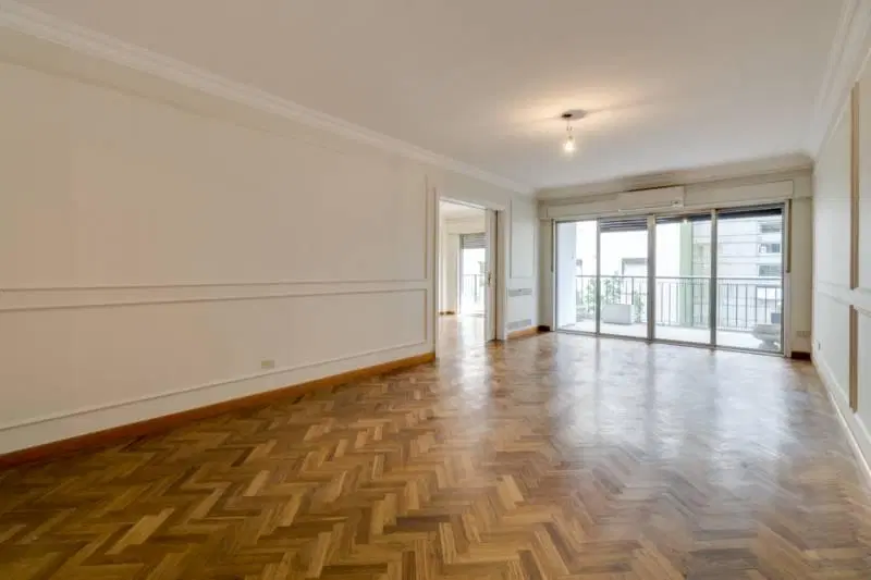 Muy buen departamento, impecable cerca de Cancilleria, Plaza San Martin, cochera! 4