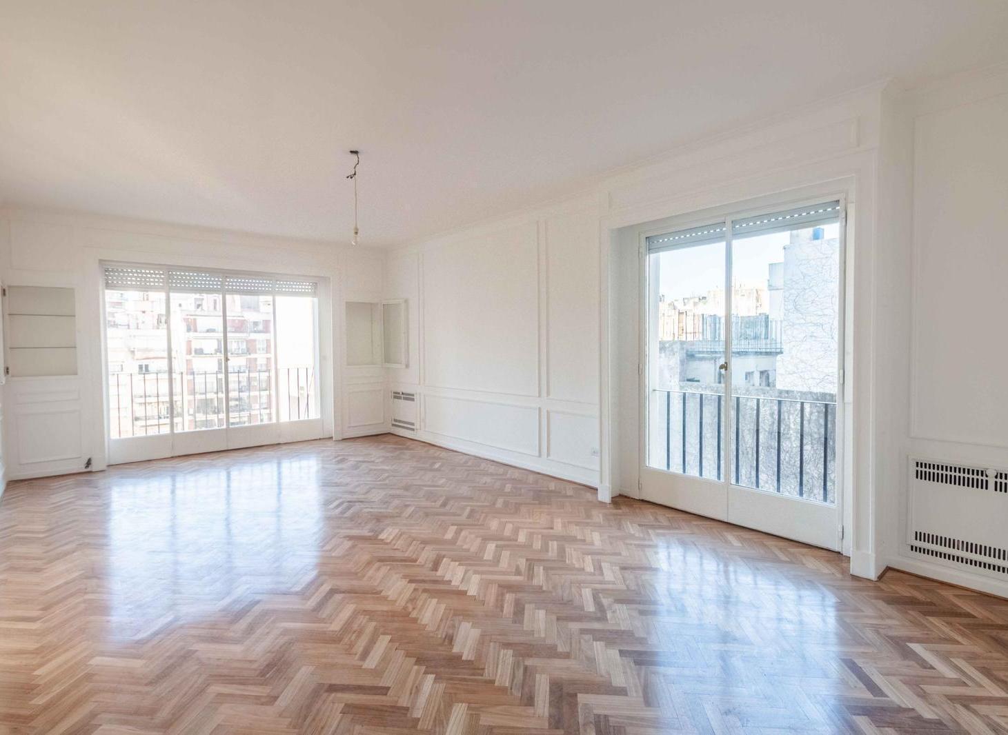 Foto de Reciclado a nuevo, en edif de categoría, piso alto, lleno de luz, seg, imagen 4