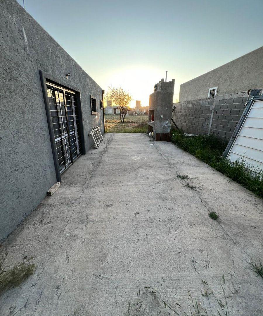 Foto de VENDO VIVIENDA 2 DORMITORIOS - ALTOS DE LA COLONIA - COLONIA TIROLESA, imagen 4