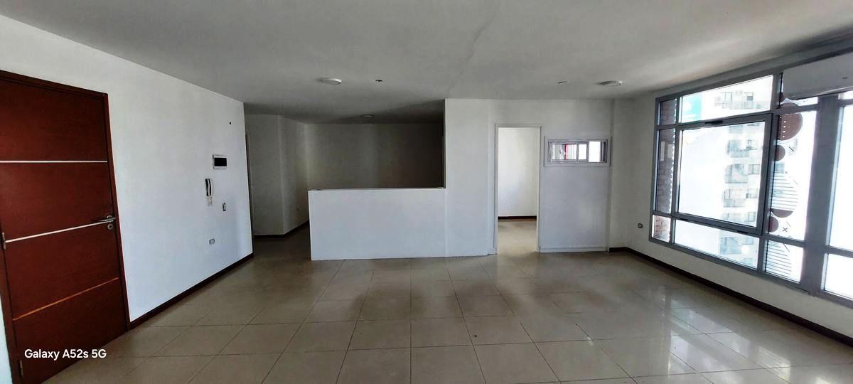 Foto de ALQUILO OFICINA ALBERDI (3 PRIVADOS) - HUMBERTO PRIMO Y AVELLANEDA, imagen 3