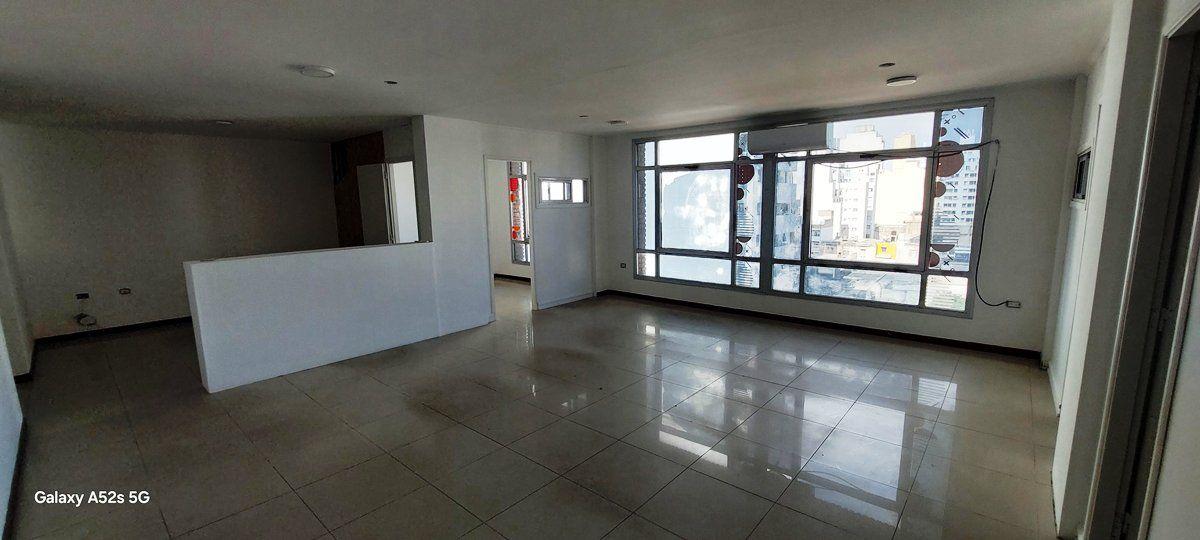 Foto de ALQUILO OFICINA ALBERDI (3 PRIVADOS) - HUMBERTO PRIMO Y AVELLANEDA, imagen 1