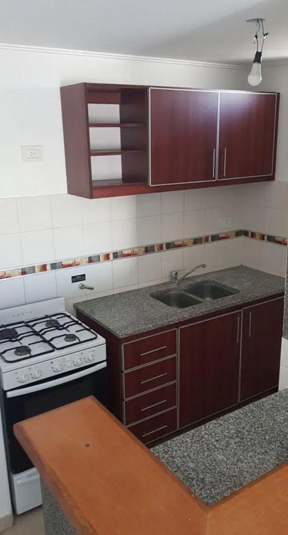 alquiler monoambiente 40 17 y 18 $ 450.000 5