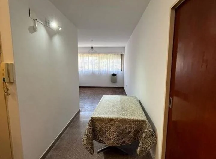 Alquiler de departamento monoambiente calle 11 e/ 59 y 60 3