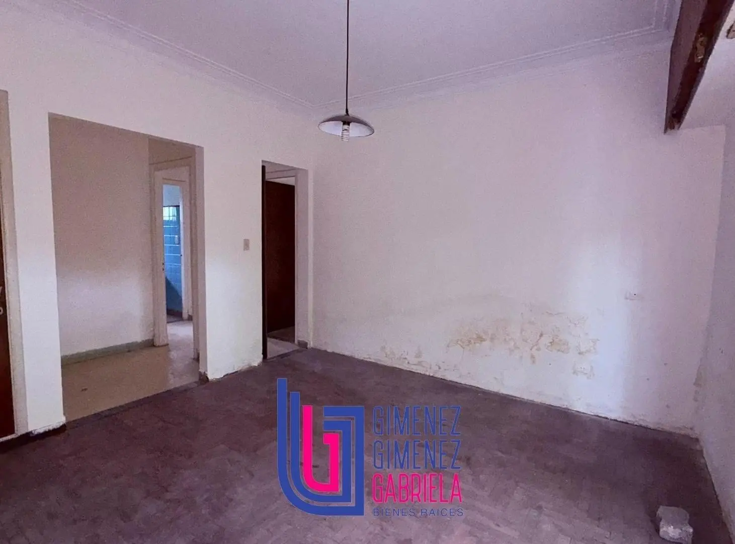 VENTA PH EN PLANTA ALTA A RECICLAR DE 2 DORMITORIOS LA PLATA 5