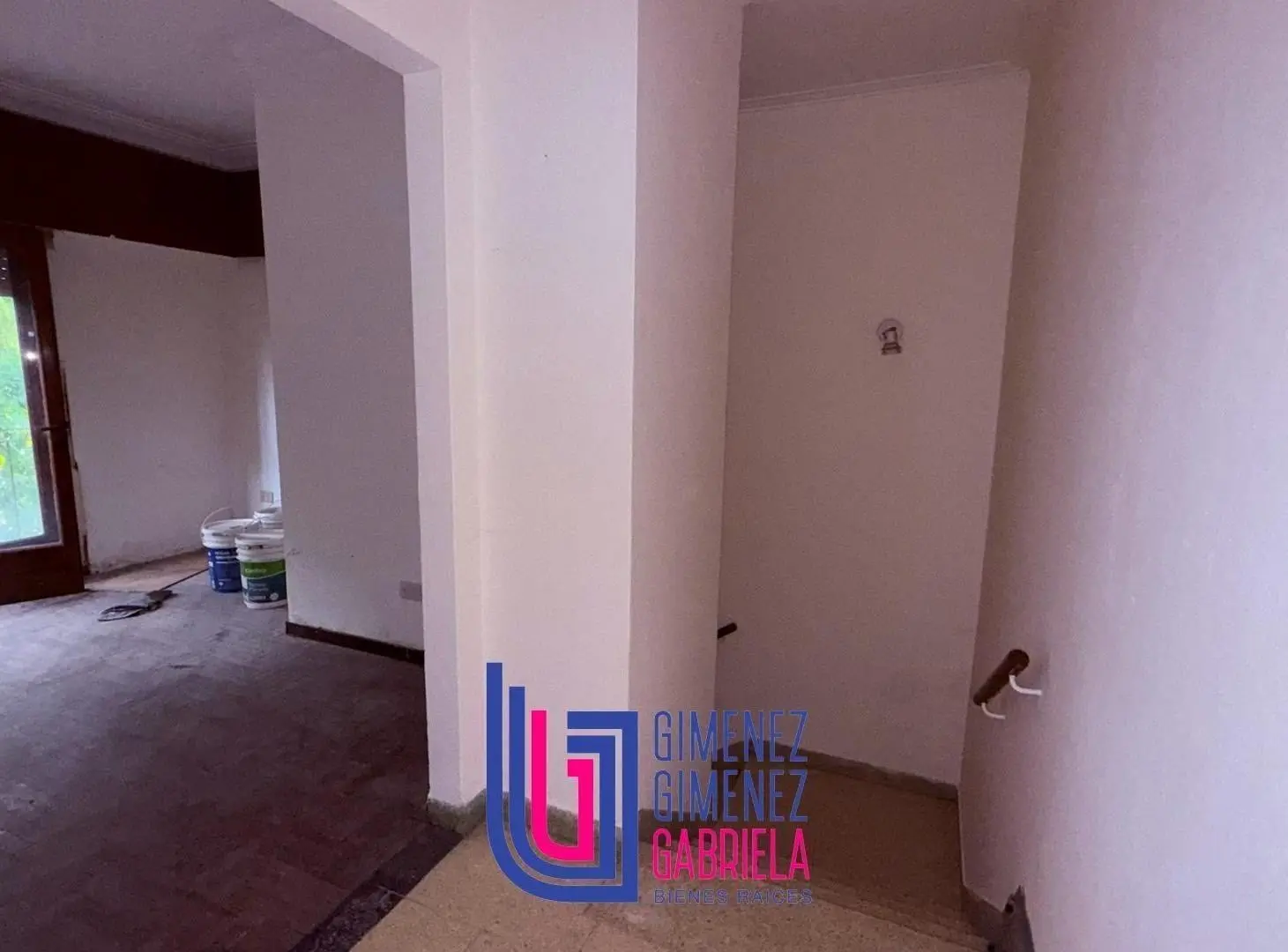 VENTA PH EN PLANTA ALTA A RECICLAR DE 2 DORMITORIOS LA PLATA 3