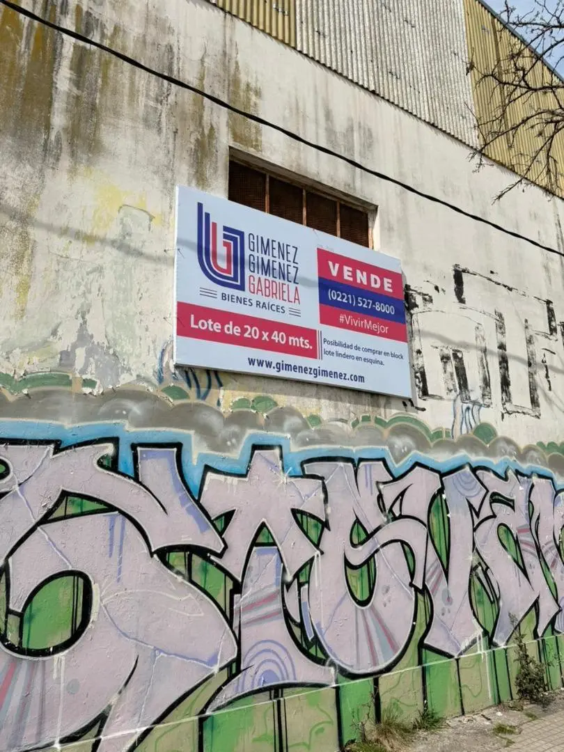 VENTA 63 E/ 8 Y 9 LOTE DE TERRENO LA PLATA 1