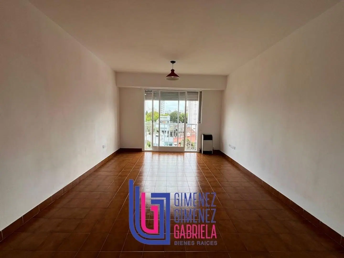 Alquiler de departamento monoambiente calle 5 e/ 63 y 64 2