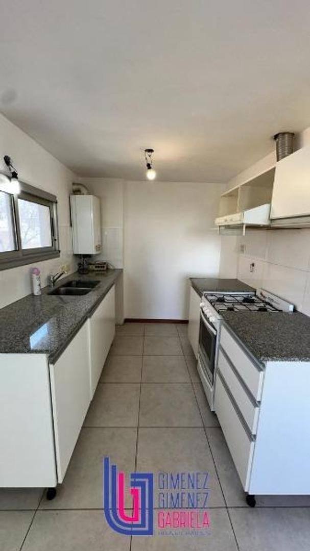 Foto de ALQUILER 58 E/ 1 Y 2 Departamento de 1 dormitorio La Plata, imagen 5
