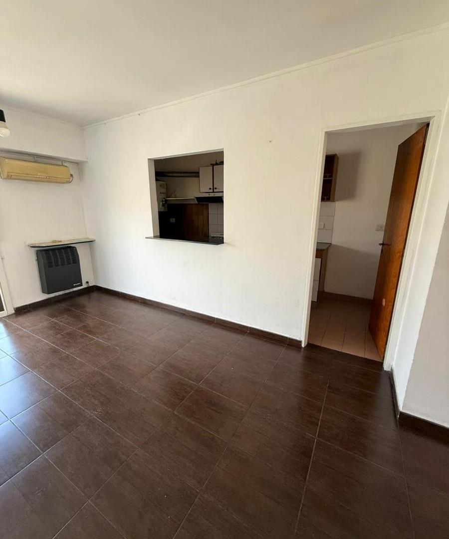 Foto de ALQUILER – DEPARTAMENTO 1 DORMITORIO CON COCHERA, imagen 5