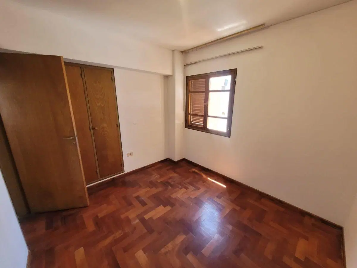 SE ALQUILA EXCELENTE DEPARTAMENTO DE 3 DORMITORIOS 3