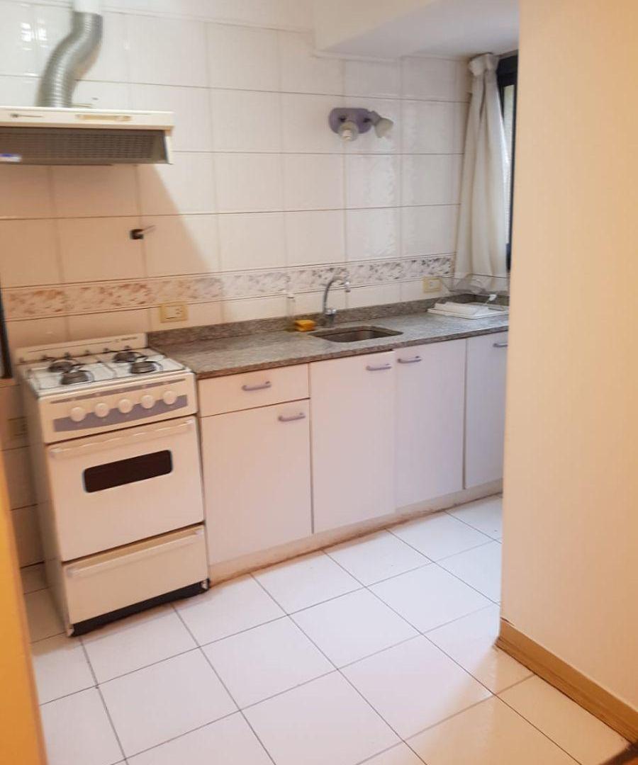 Foto de SE ALQUILA MONOAMBIENTE DE CATEGORÍA EN EDIFICIO PRESIDENTE, imagen 2