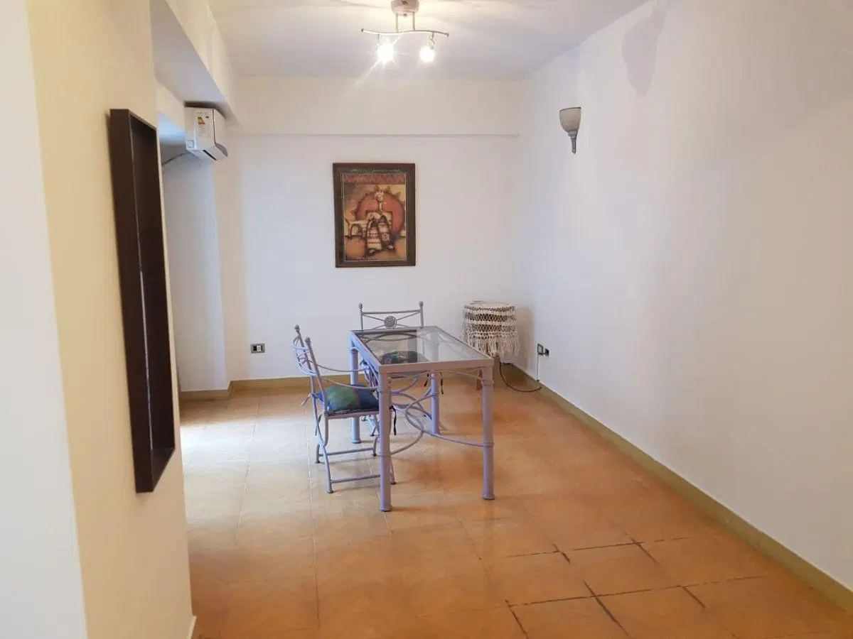 SE ALQUILA MONOAMBIENTE DE CATEGORÍA EN EDIFICIO PRESIDENTE 8