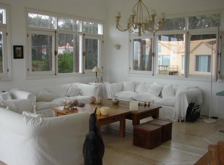 Foto de DUEÑO DIRECTO-ALQUILER PUNTA DEL ESTE--BARRIO LAGUNA BLANCA, imagen 1