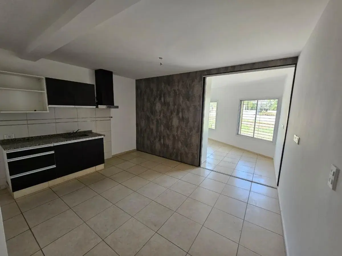 Departamento en alquiler Godoy Cruz 5