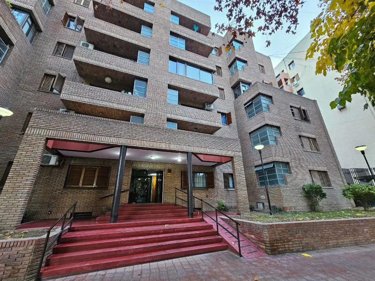 Departamento en alquiler Godoy Cruz Bombal 2