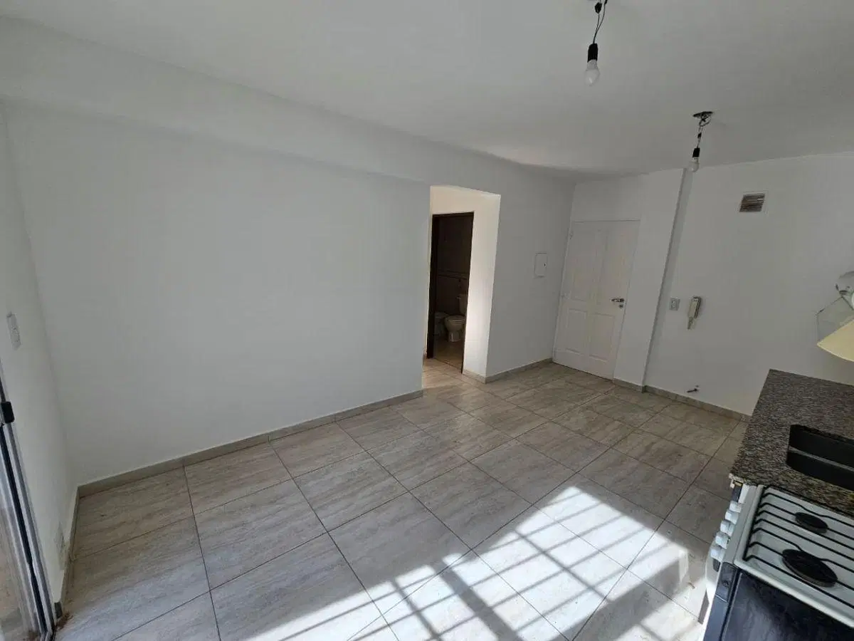 Departamento en alquiler Bombal Calle Patricias Mendocinas 451 3