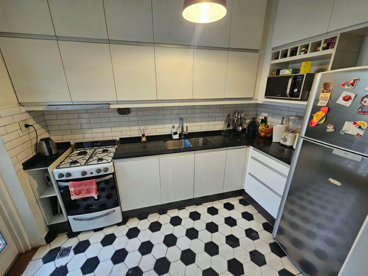 Foto de Casa en venta Eusebio Blanco casi esquina Avenida Mitre de Ciudad, imagen 3