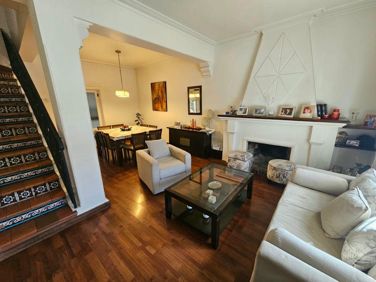 Foto de Casa en venta Eusebio Blanco casi esquina Avenida Mitre de Ciudad, imagen 1