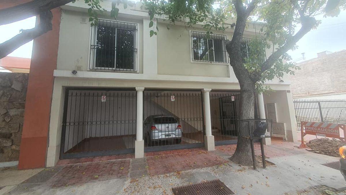 Departamento en alquiler Godoy Cruz calle Juan B. Justo 444