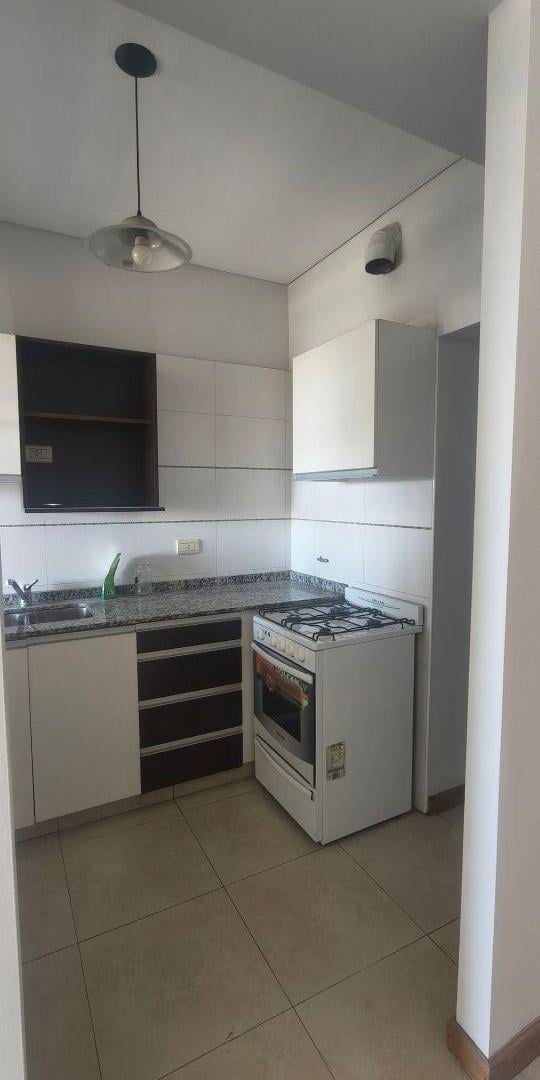 Foto de Departamento con 1 habitación en alquiler en Guaymallén, imagen 1