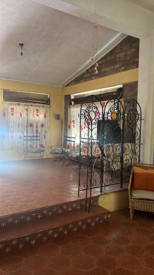Casa en Venta de 2 Dorm. C/ Cochera en Luján de Cuyo 3