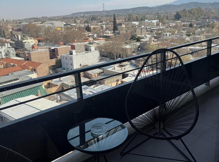 Alquilo Dos dorm Amoblado y equipado $590.000 + $100.000 exp 3