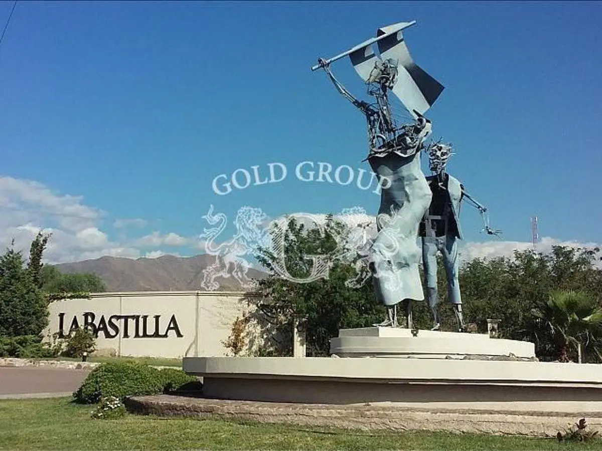 VENDO Lote Esquina La Bastilla 2