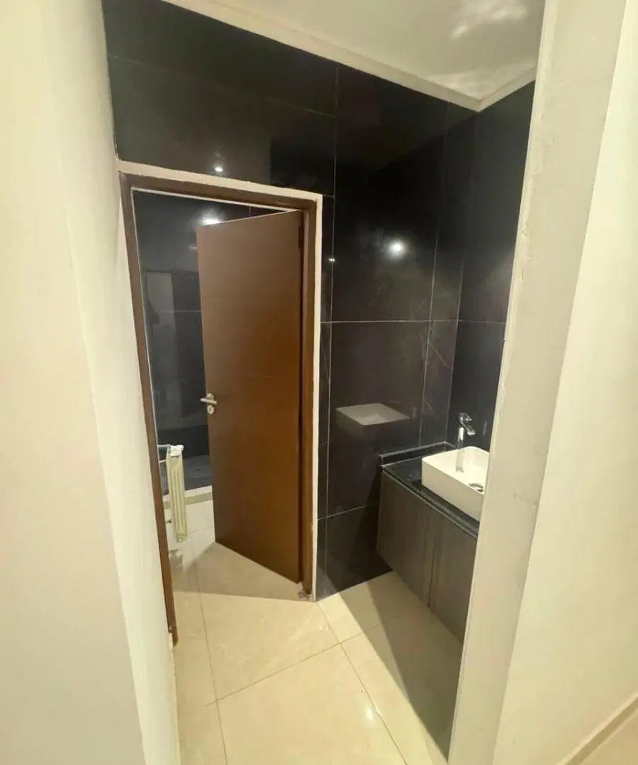 Casa en venta c/ cochera en Otros barrios 2