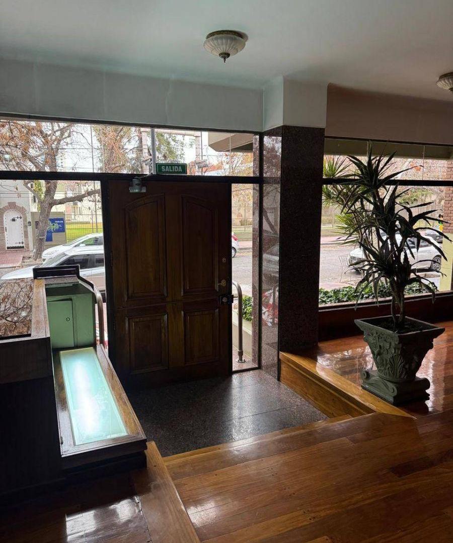 Foto de Departamento en alquiler c/ cochera en 5.ª Sección Residencial Sur, imagen 4