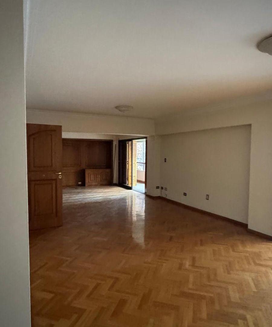 Foto de Departamento en alquiler c/ cochera en 5.ª Sección Residencial Sur, imagen 2