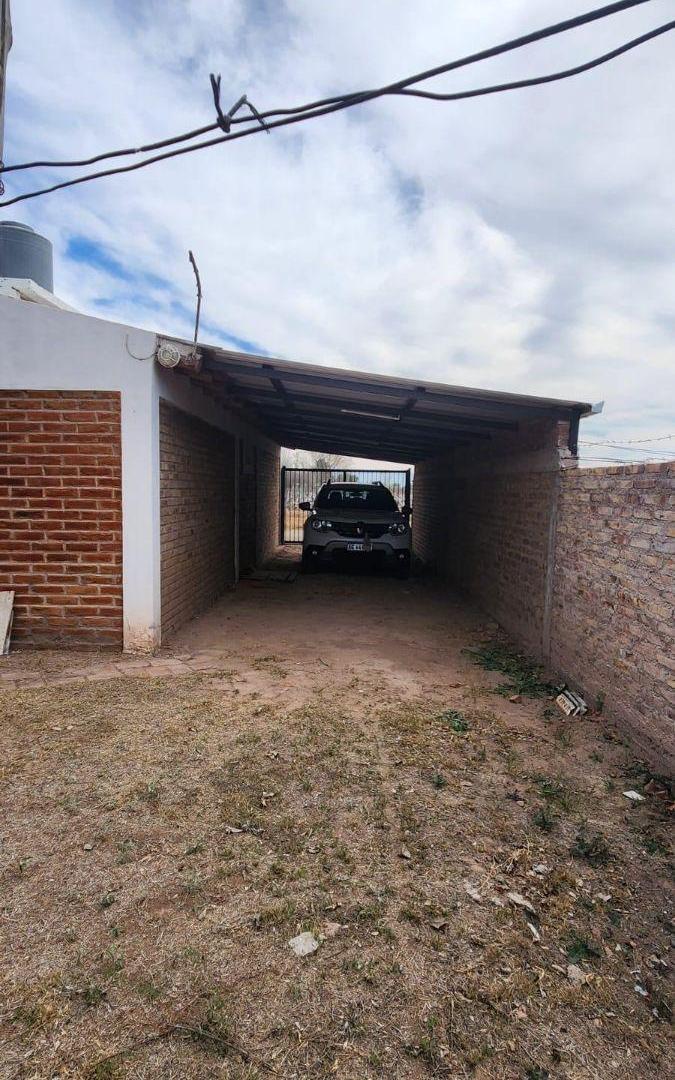 Foto de Casa en venta c/ cochera en Ingeniero Gustavo André, imagen 5