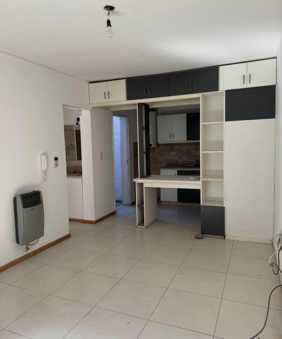 Foto de Departamento en alquiler en Godoy Cruz, imagen 3